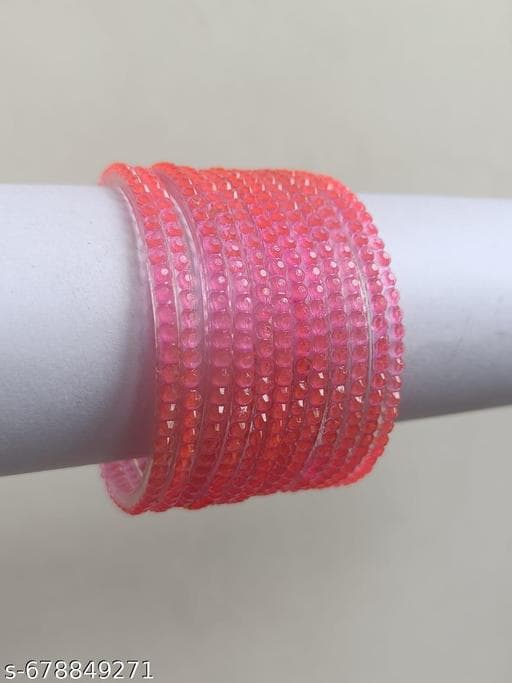 Allure Chic Bracelet & Bangles