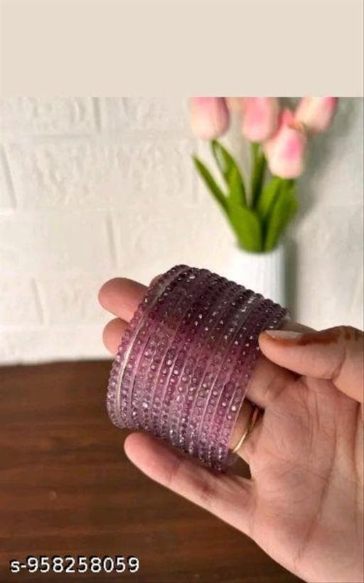 Shimmering Graceful Bracelet & Bangles