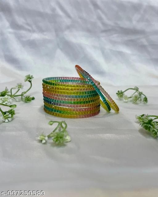 Shimmering Chic Bracelet & Bangles